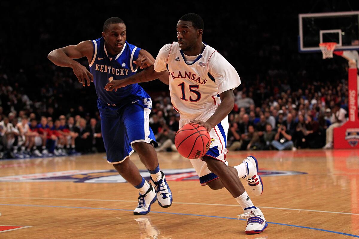 Ncaa championship game time best places to watch kentucky vs kansas news scores highlights 