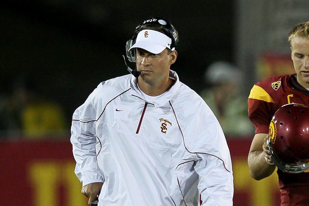 USC Football Max Browne Is Coming to Join the Trojans' 2013