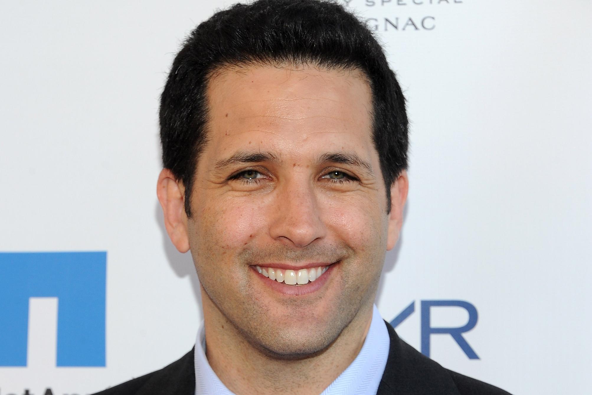 Fake Adam Schefter Twitter Account Tricks ESPN Into Posting False Story -  InsideHook