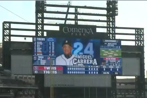 Watch Comerica Park's New Scoreboard Assembled in Time-Lapse