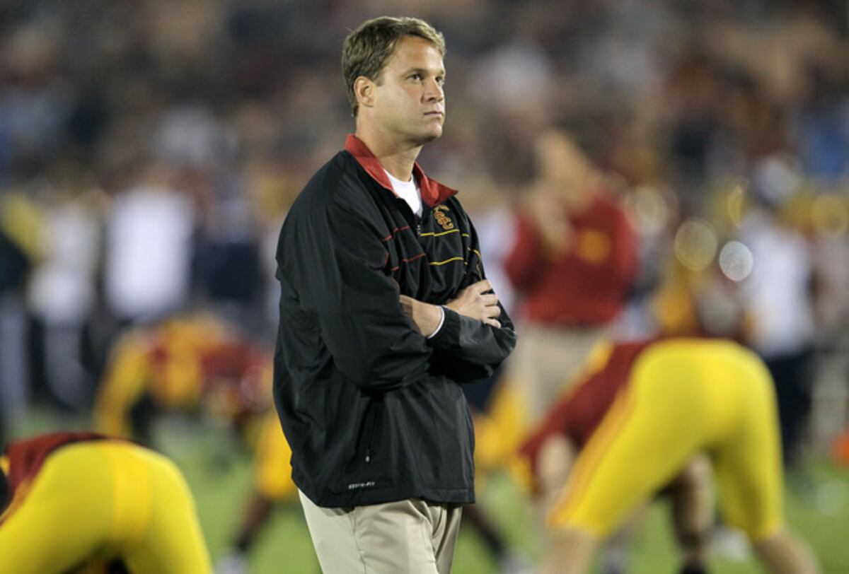 Lane Kiffin More Than Just A Football Coach - 3pleq3j