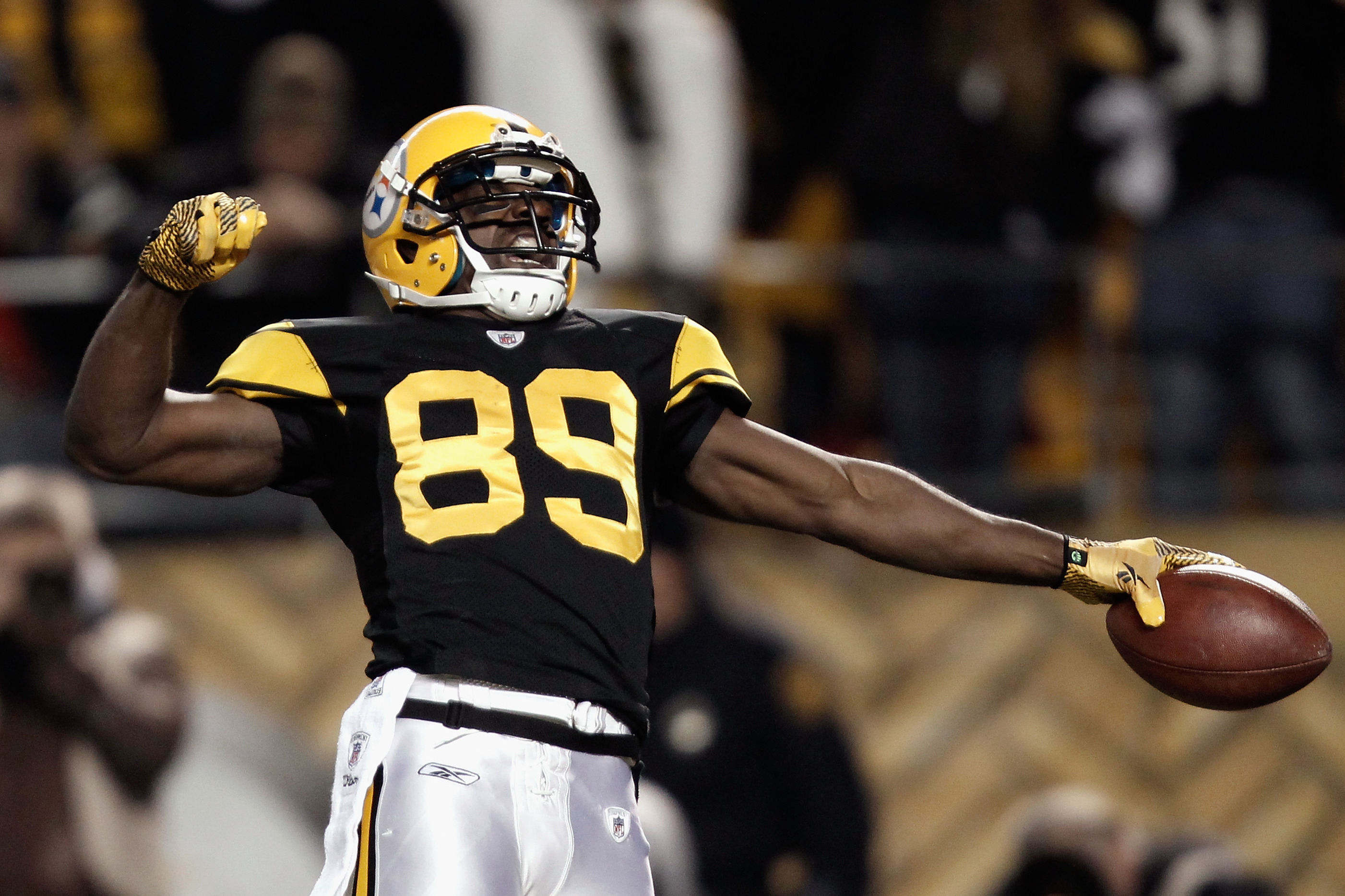 Pittsburgh Steelers Successfully Re-Sign WR Jerricho Cotchery