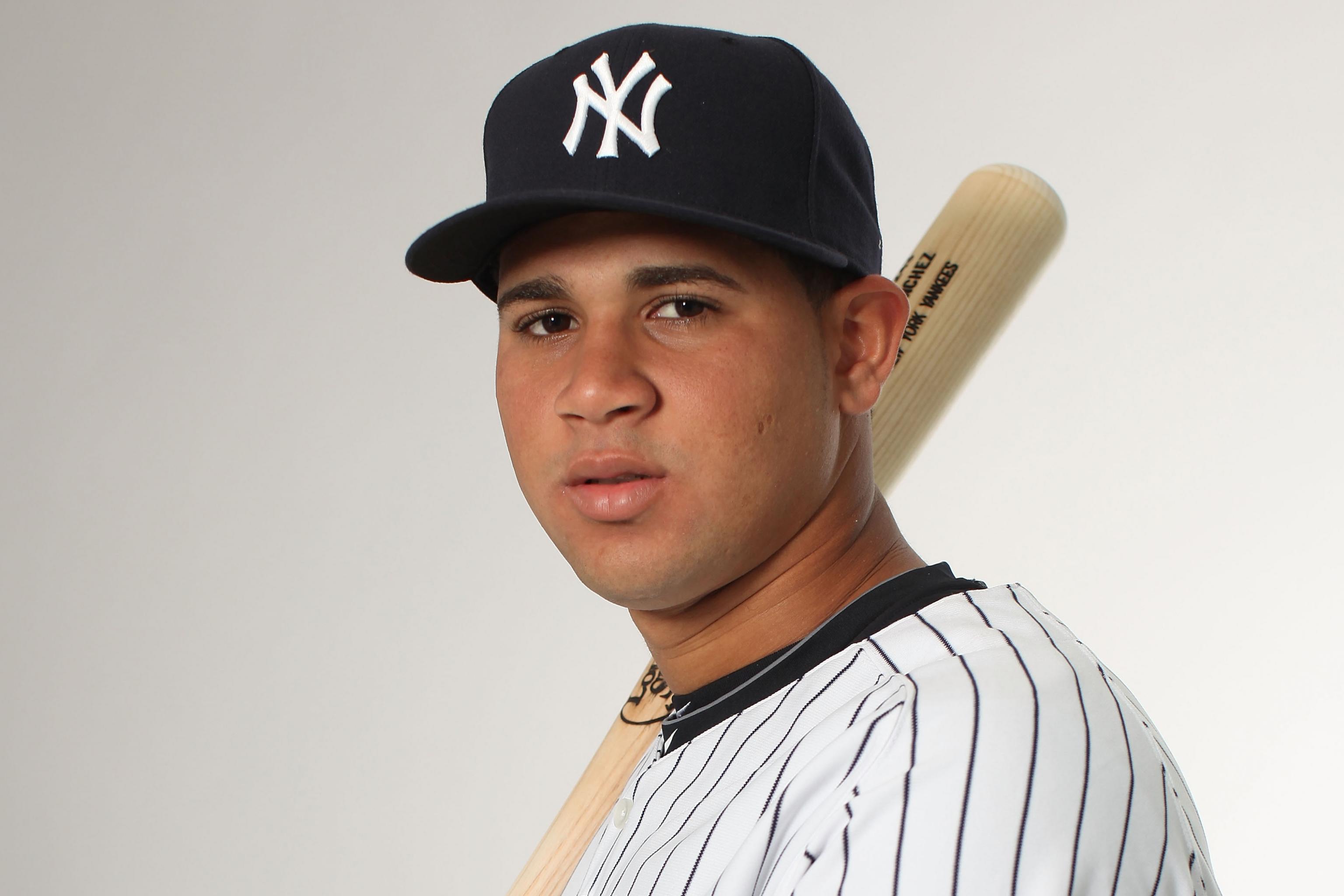 New York Yankees star Gary Sanchez hit in testicles by David