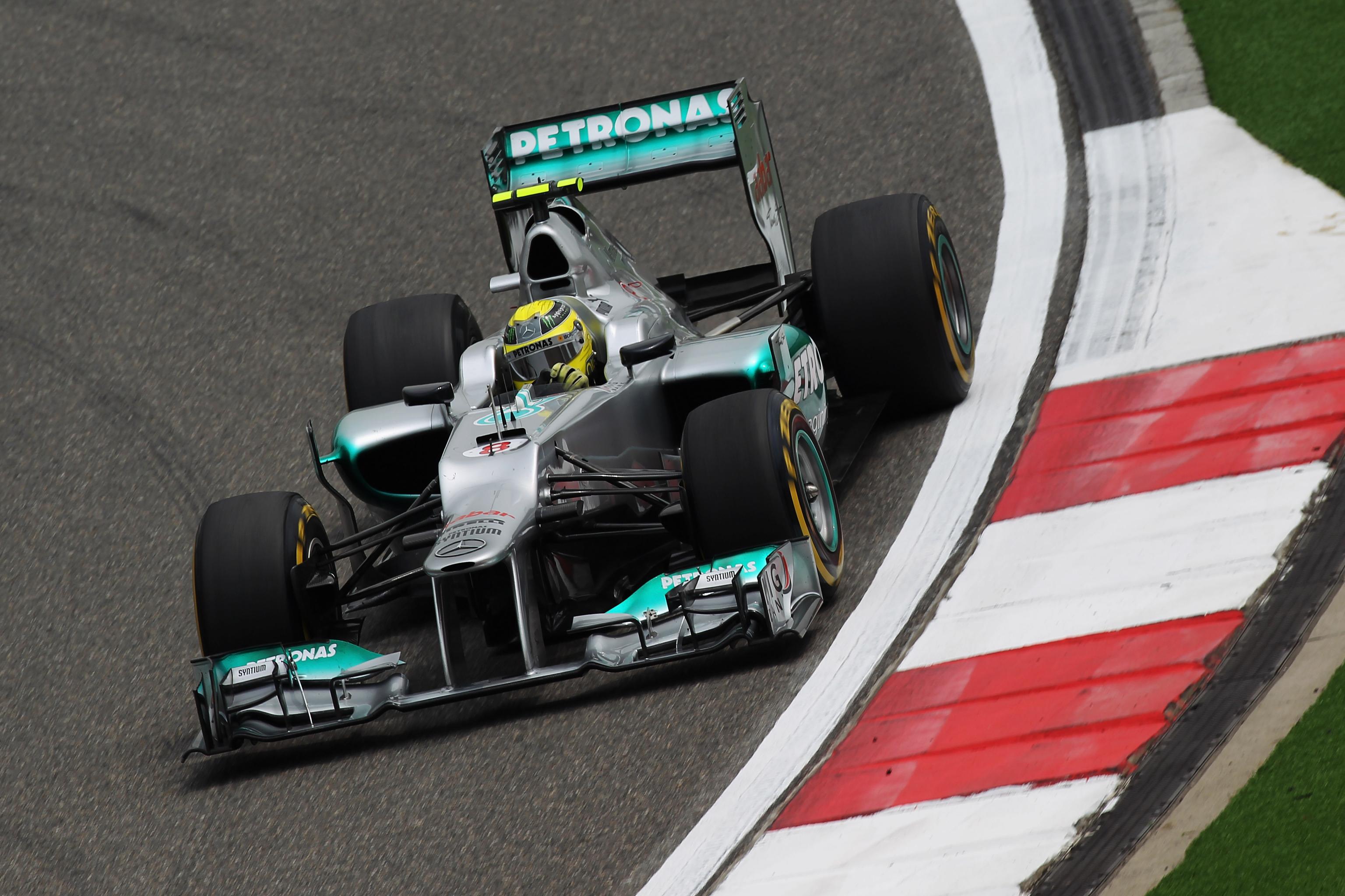 2012 Chinese GP – Rosberg wins his first F1 race in Mercedes