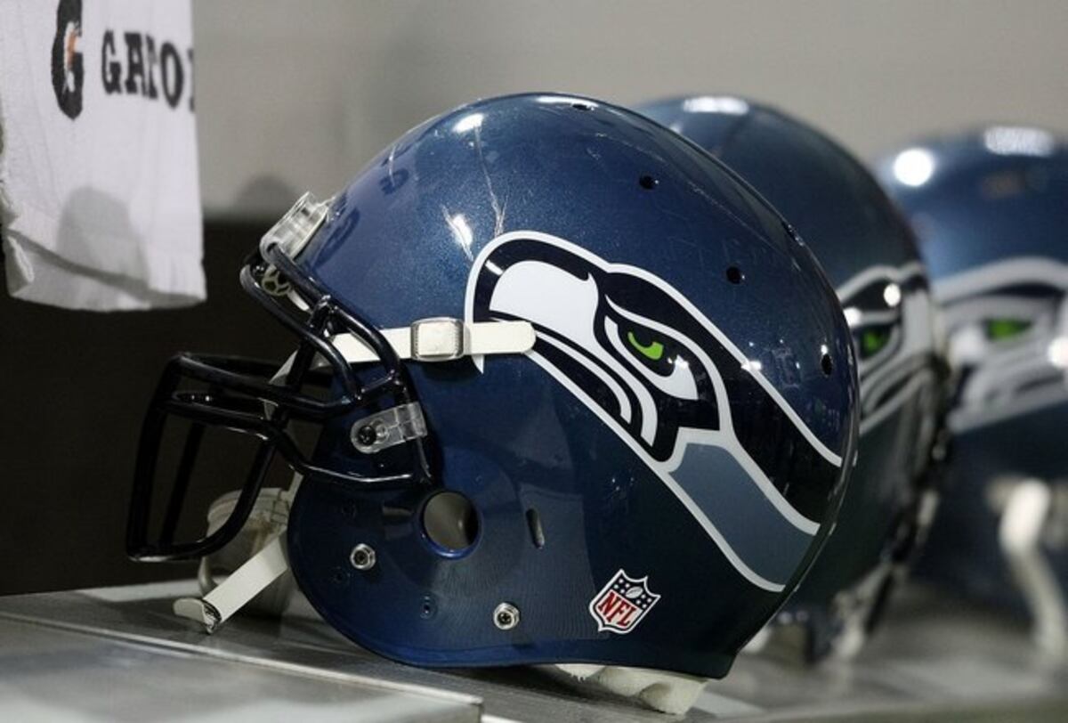 Power Ranking Each NFL Helmet for 2012 | Bleacher Report | Latest News
