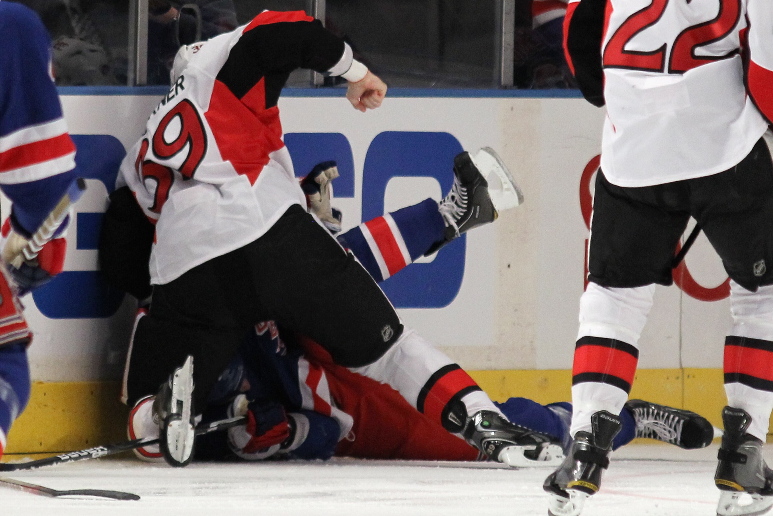 New York Rangers vs. Ottawa Senators Fight Shows Why NHL Needs Rule Change