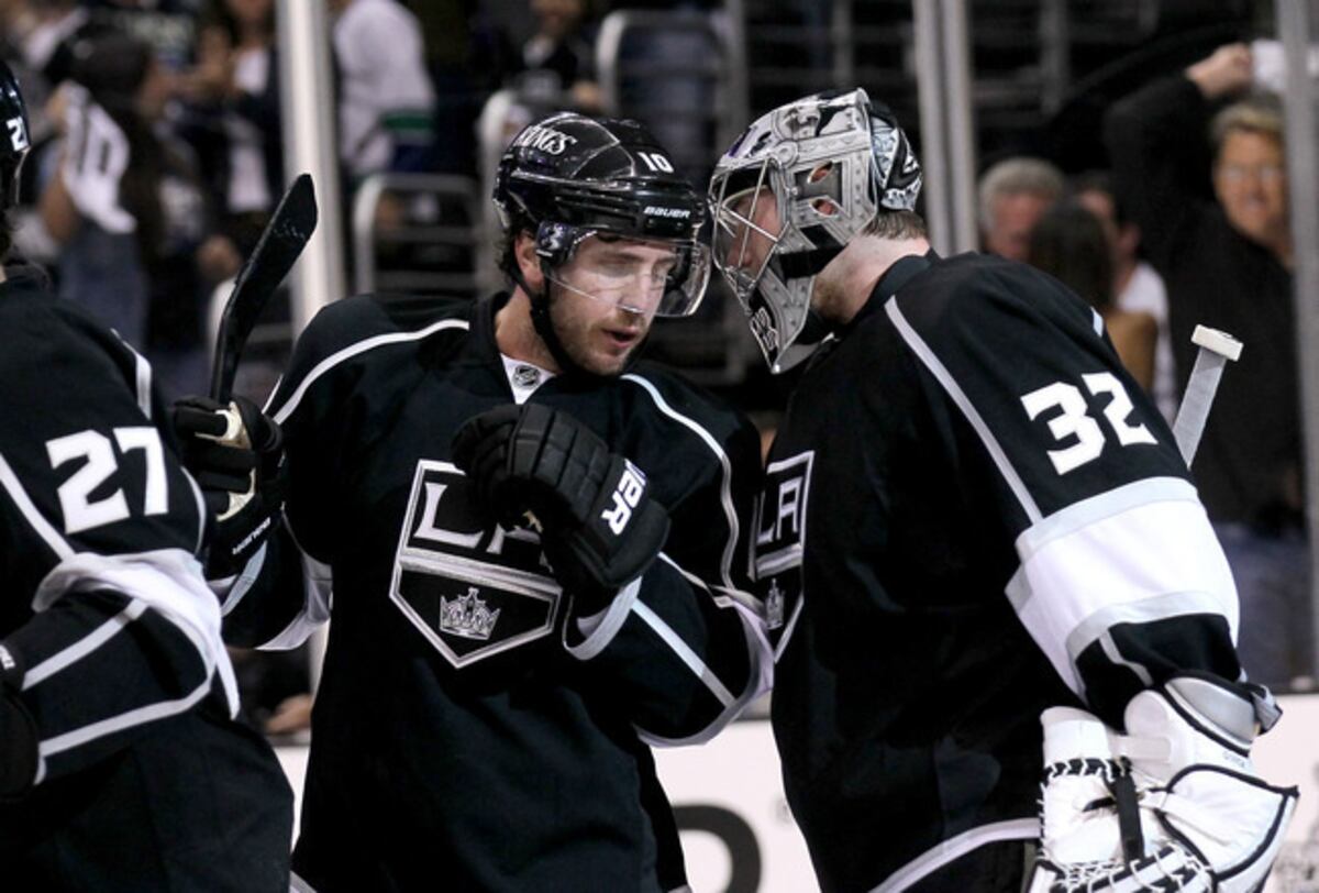 NHL Playoffs: 6 Important Storylines for Game 4 of the Canucks vs