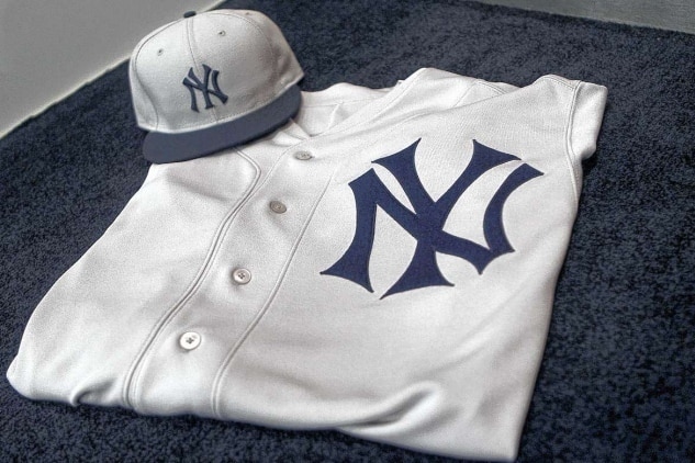 New york store yankees uniform history