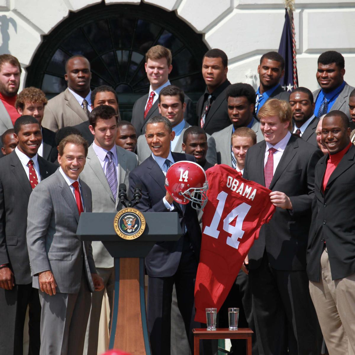 Alabama Football 2011 Alabama Championship Team Visits the White House