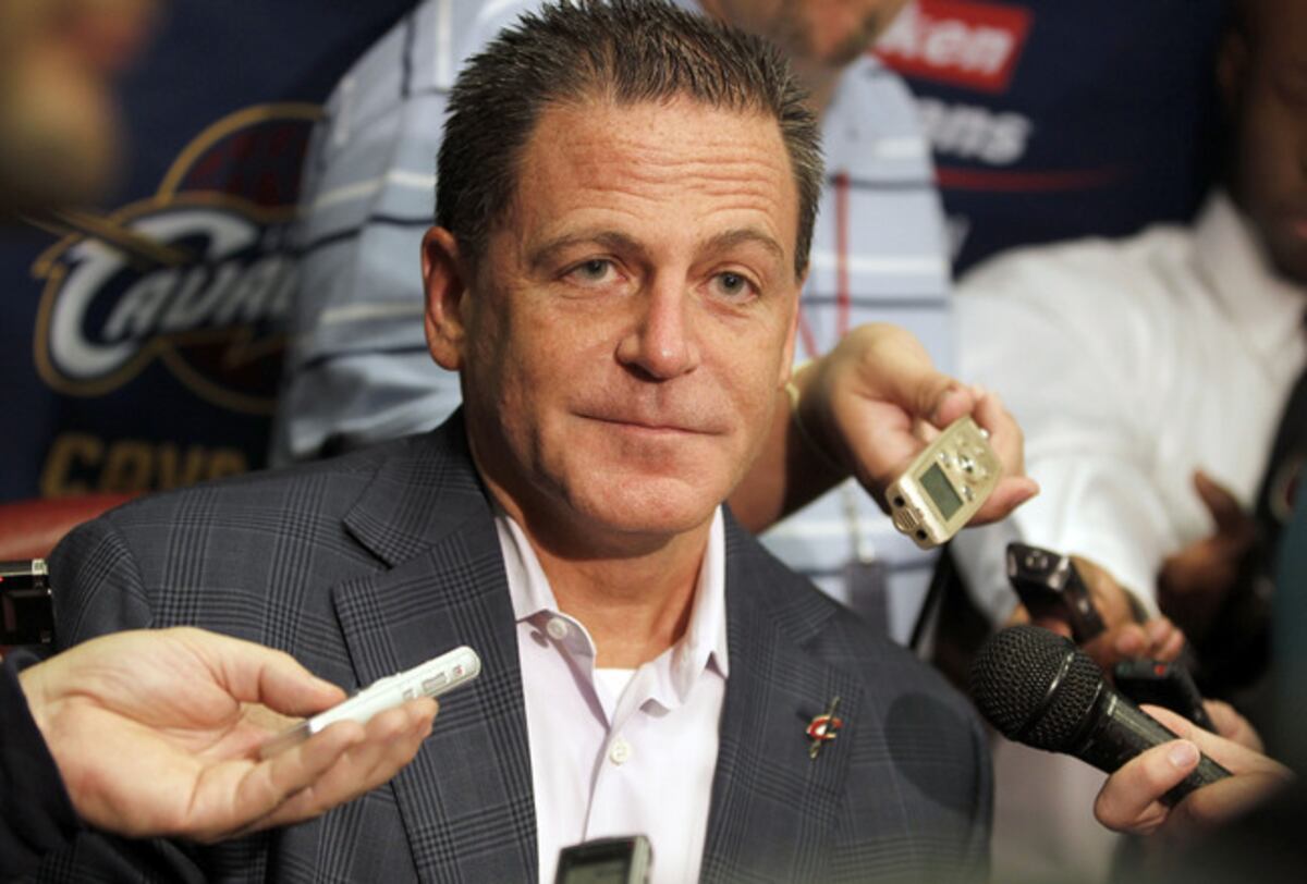 Cleveland Cavaliers: 5 Free Agents Team Must Chase for Next Season