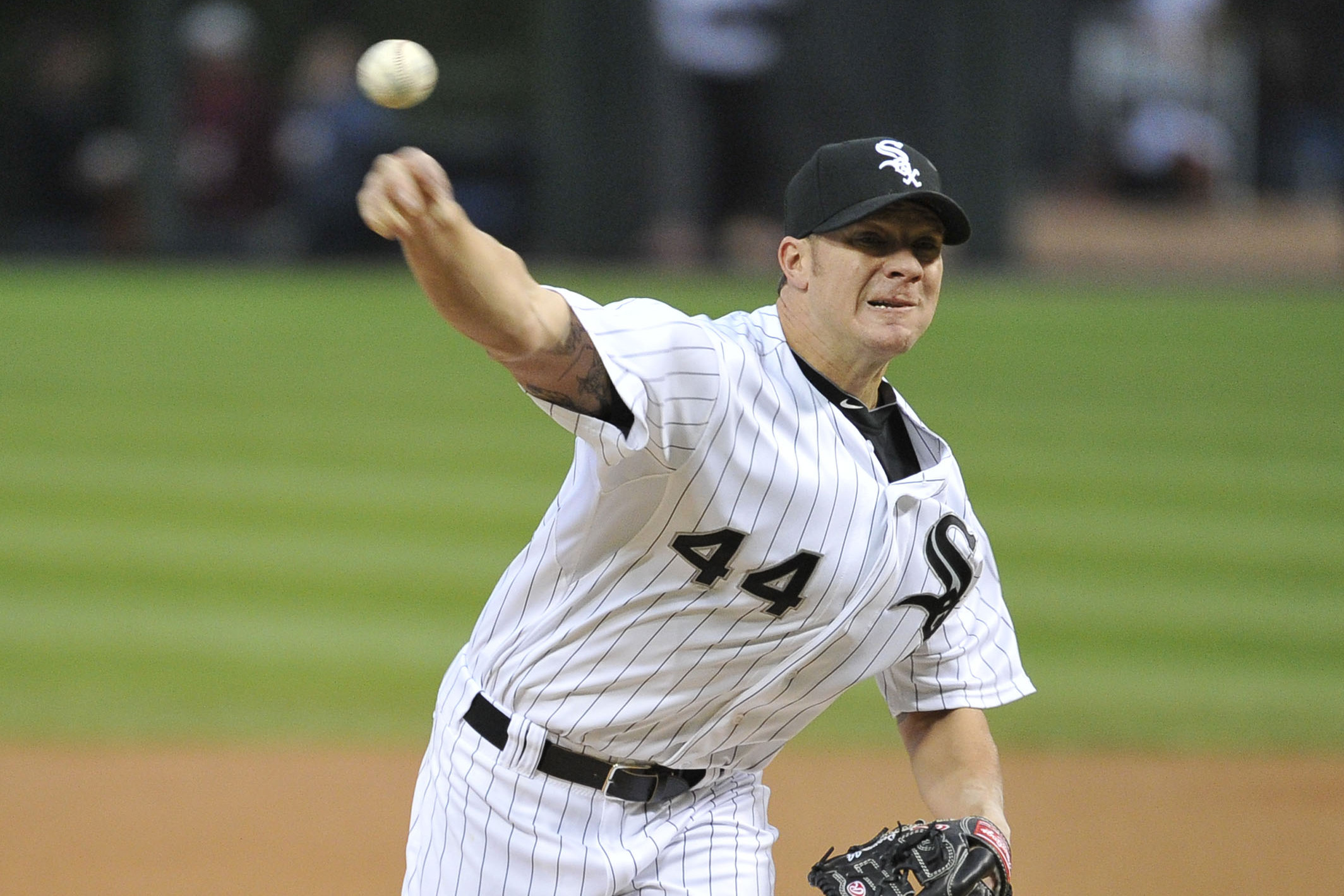 White Sox Pitcher Jake Peavy Honors a Longtime Friend and