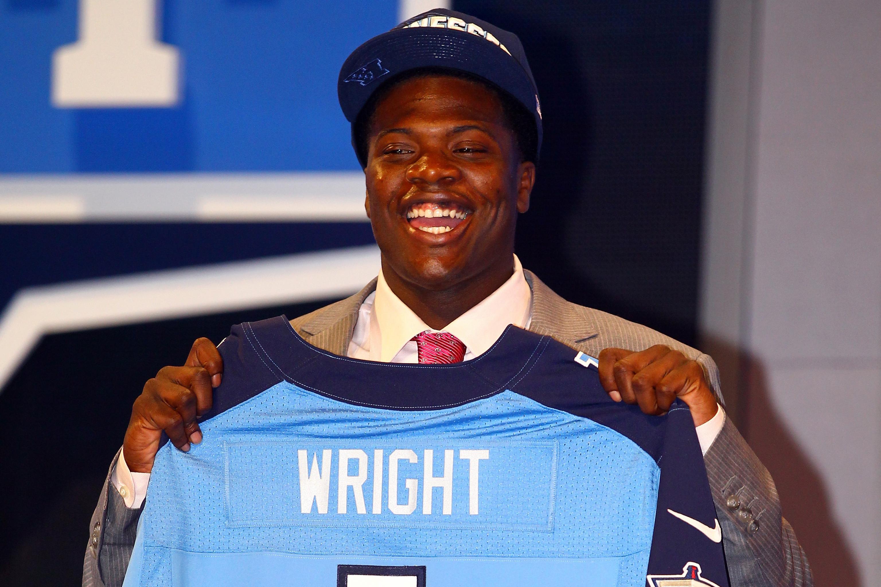 Tennessee Titans - Get YOUR 2015 #Titans season tickets! Watch Kendall  Wright and the rest of the Tennessee Titans at LP Field this year. Call the Titans  Ticket Office at 615-565-4200 or