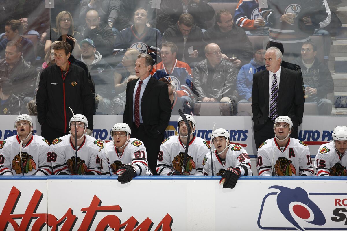 Chicago Blackhawks Time for a Change, but on Which Coach Will the Axe