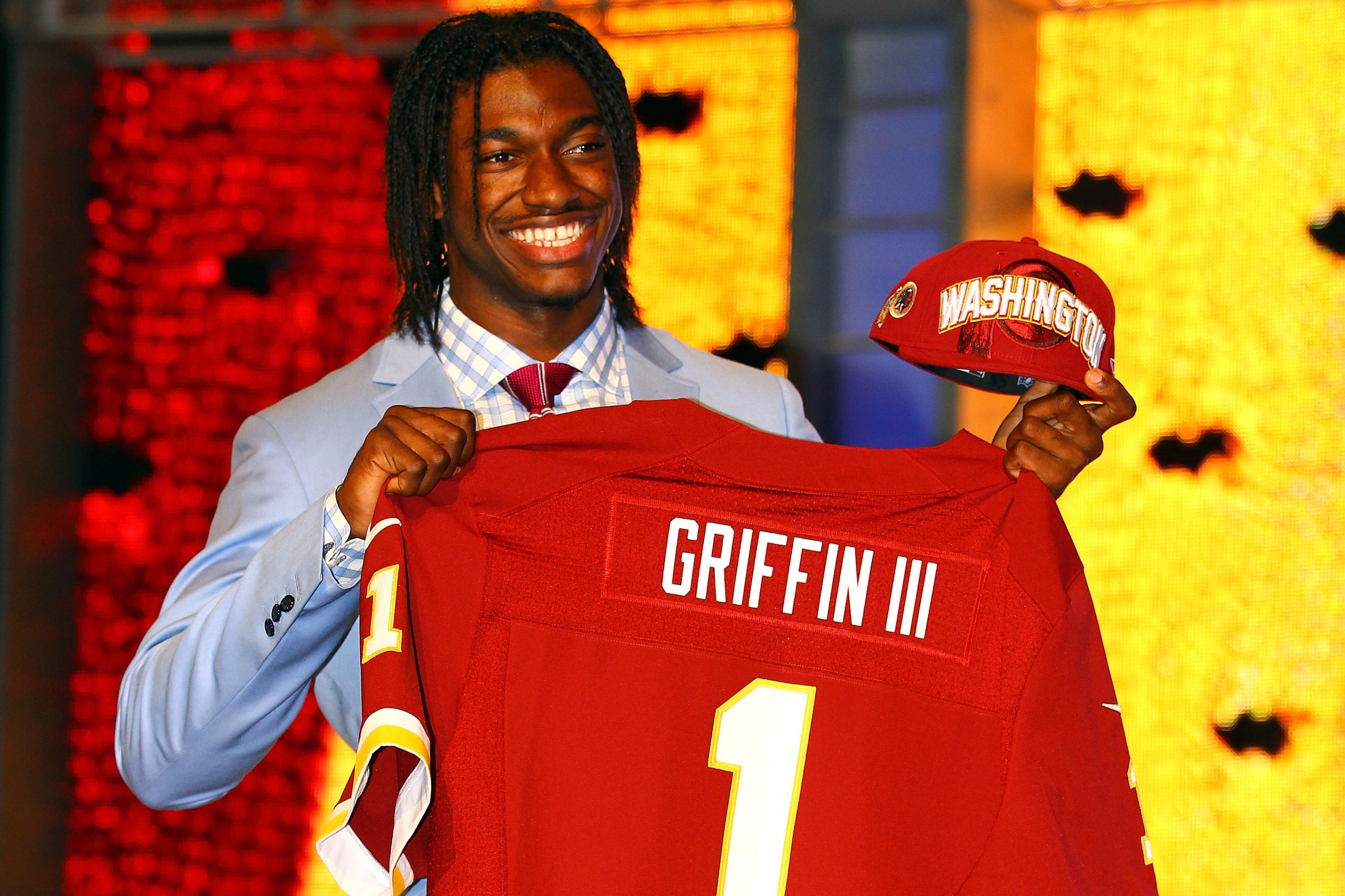 Robert Griffin III: Redskins Star QB Will Win Rookie of the Year, News,  Scores, Highlights, Stats, and Rumors