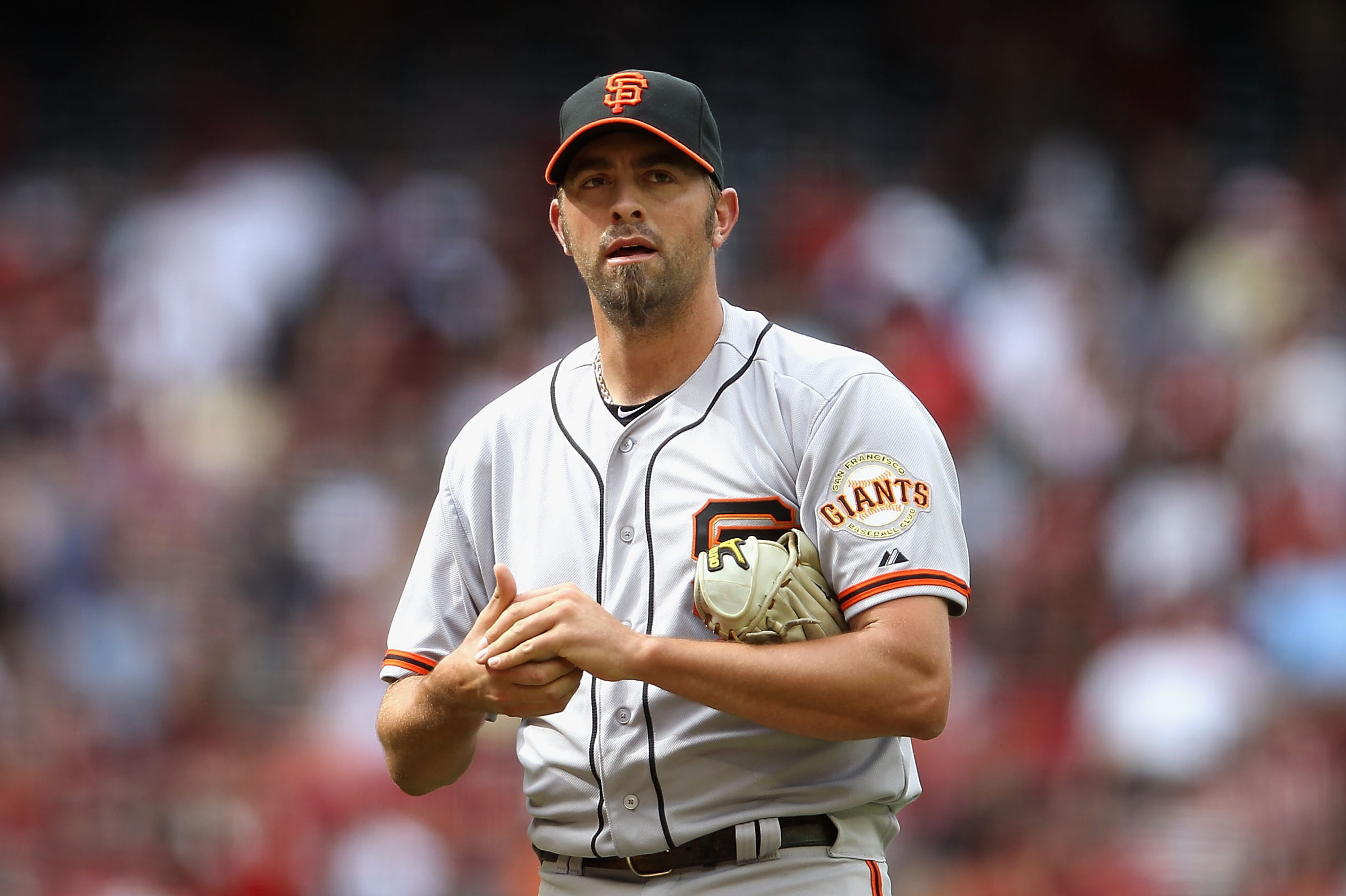 Tour of the Giants Clubhouse with Jeremy Affeldt 