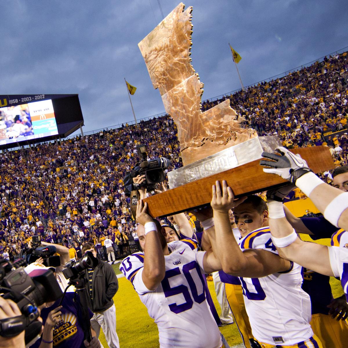 LSU and Arkansas to Continue Tradition of Playing Friday After