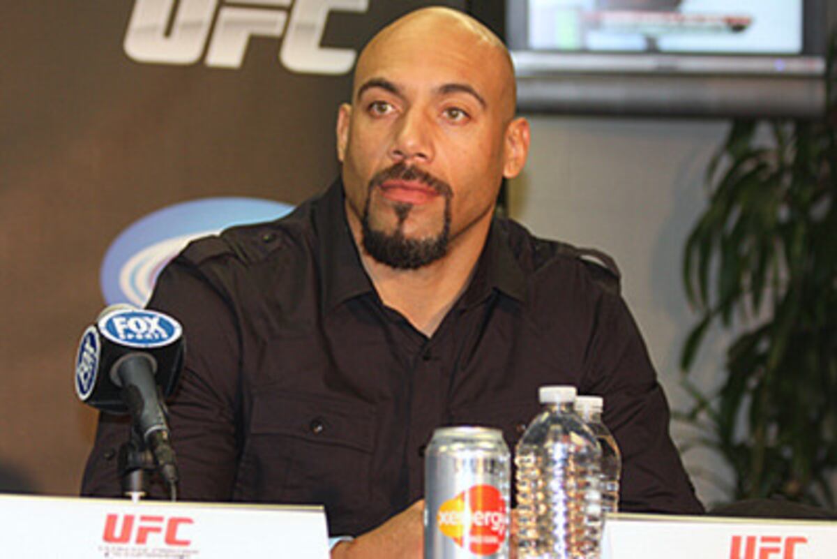 UFC on Fox 3: Lavar Johnson Proves Why He Is One of Most Exciting