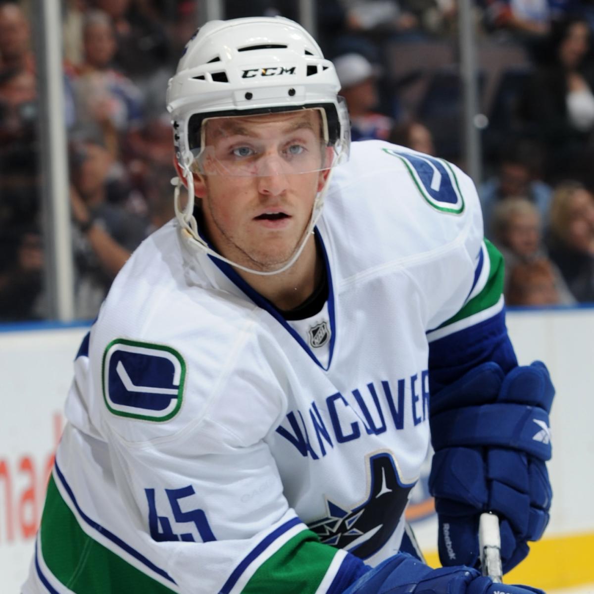 Vancouver Canucks Prospects Coverage C Jordan Schroeder News, Scores