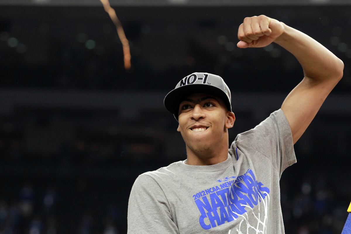 Anthony Davis: Highlights, Analysis and Pro Projections ...