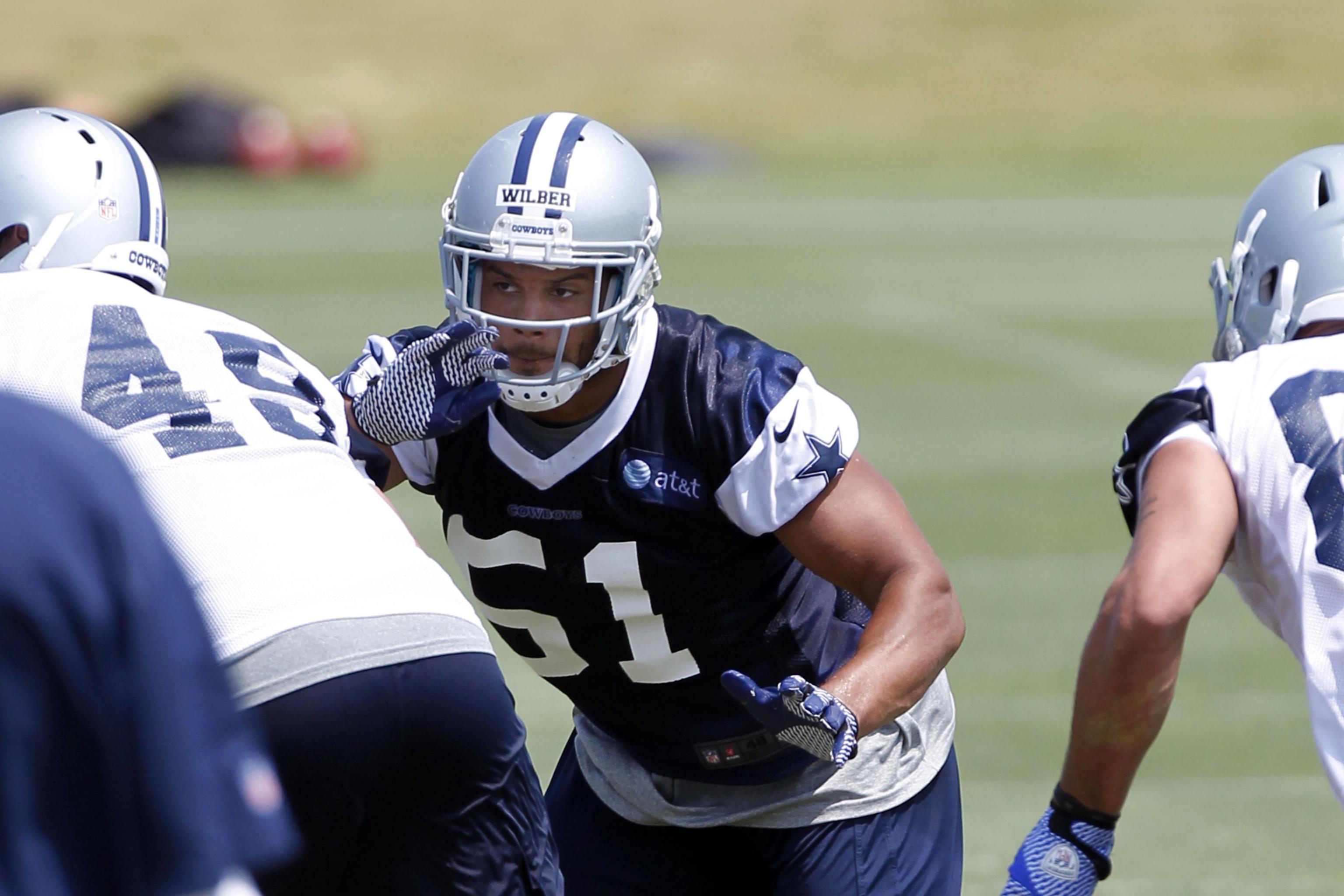 Veteran starts over highly touted rookie on Cowboys' 53-man roster