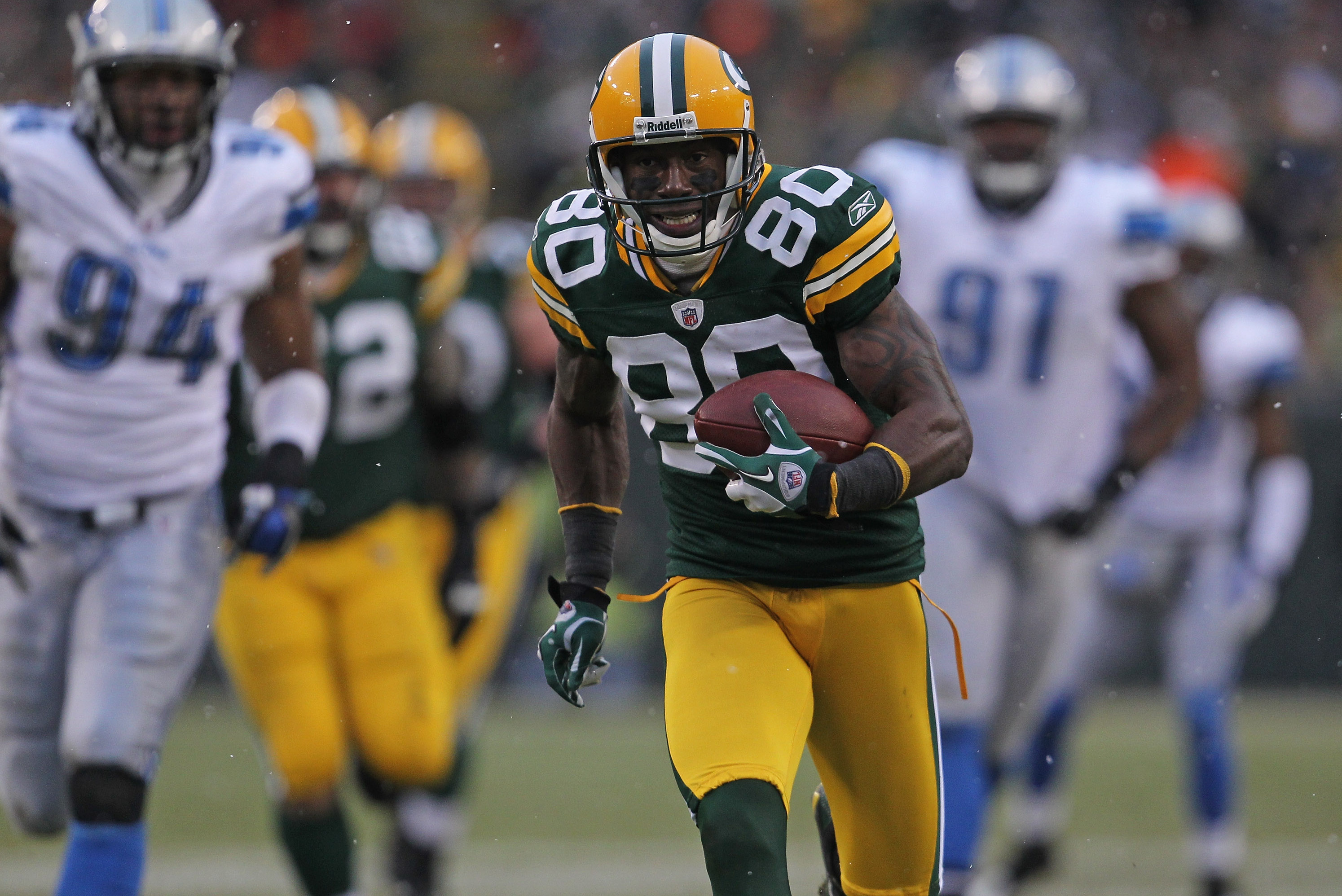 Does Donald Driver want to come back?