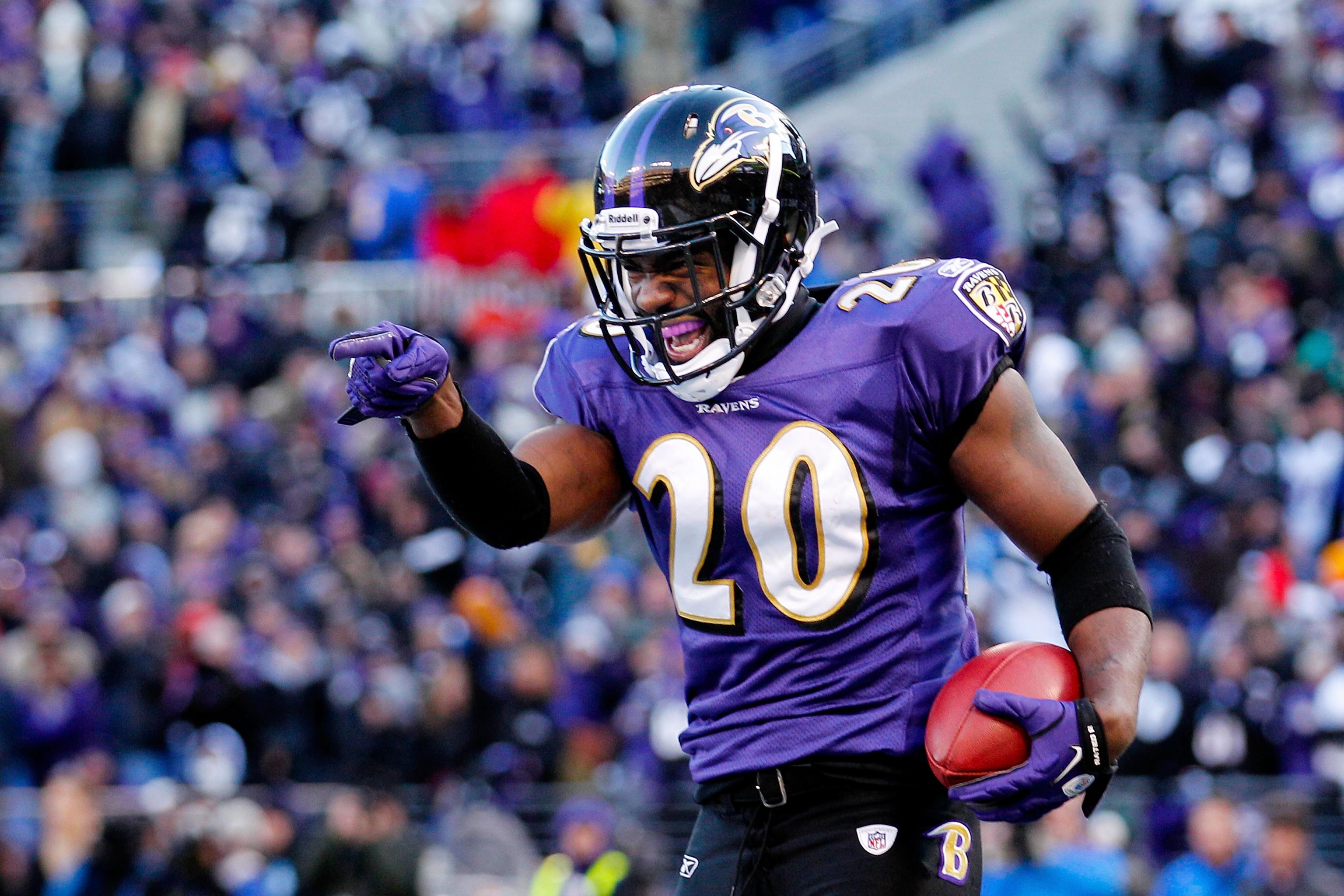 Baltimore Ravens Safety Ed Reed Says He's Not 100 Percent Committed to  Playing Football This Year