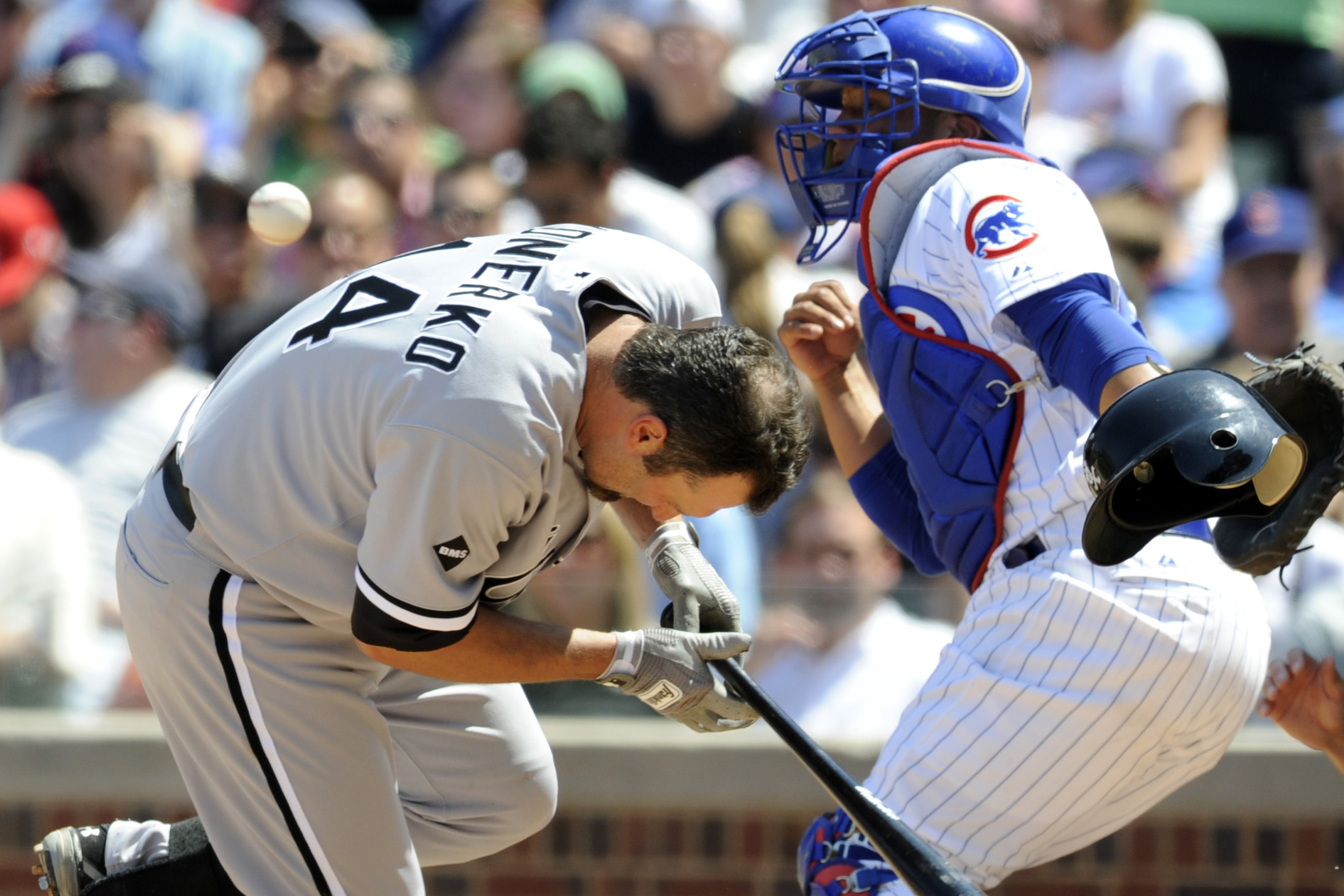 Chicago White Sox's Paul Konerko pumps his fist after hitting a