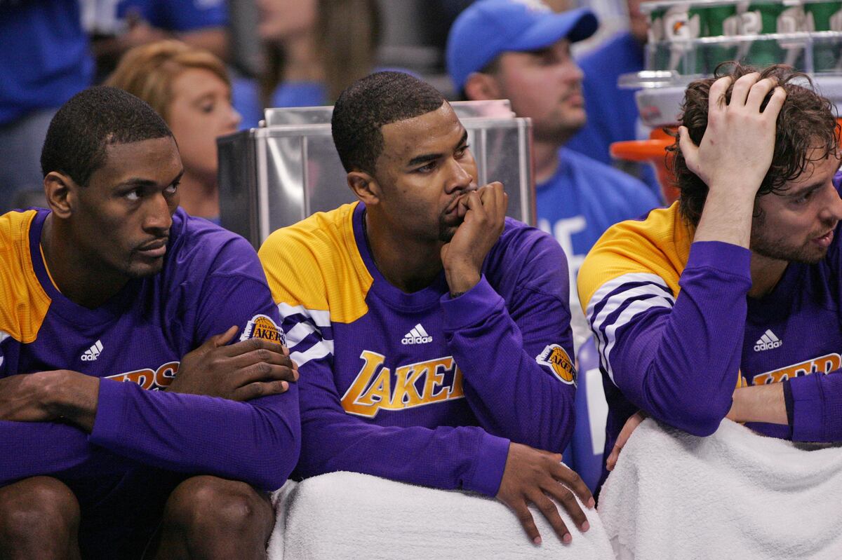 Lakers vs Thunder: Strong Point Guard Play Key to Lakers Evening Series | Bleacher Report ...