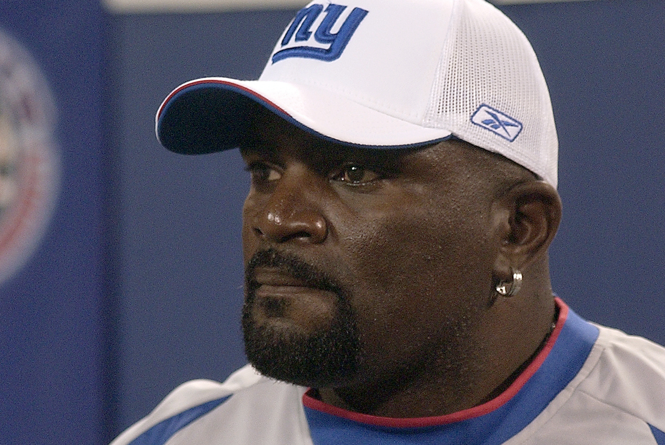 Lawrence Taylor's Super Bowl ring sold for $230K; Osi Umenyiora