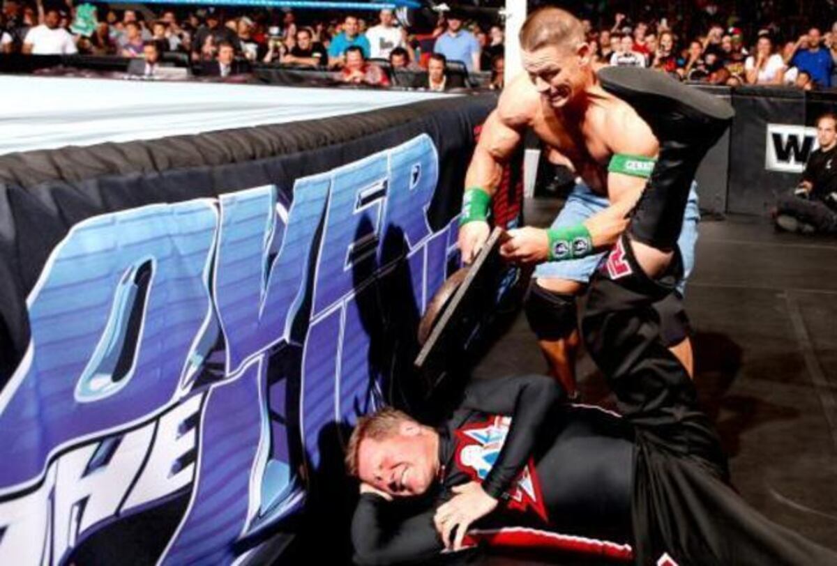 Wwe Over The Limit 2012 Results 5 Mistakes That Spoiled Last Night S
