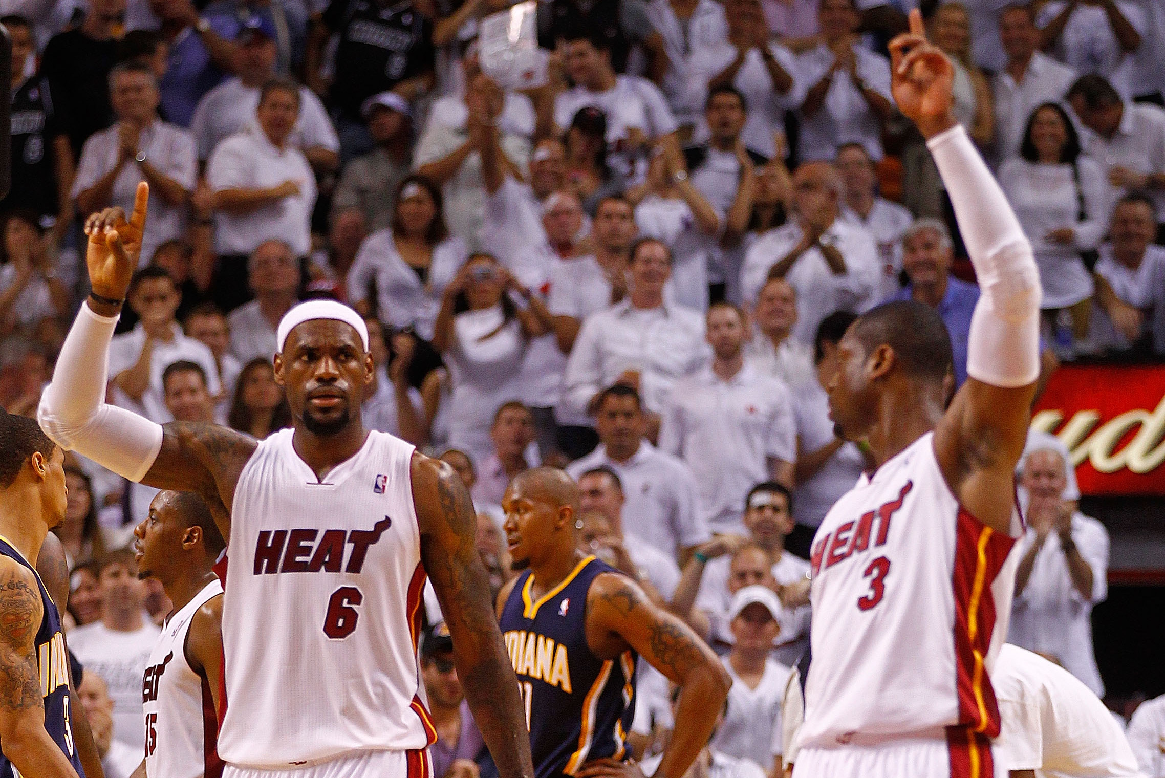 NBA Playoffs: James, Wade lead Heat to 115-83 win over Pacers