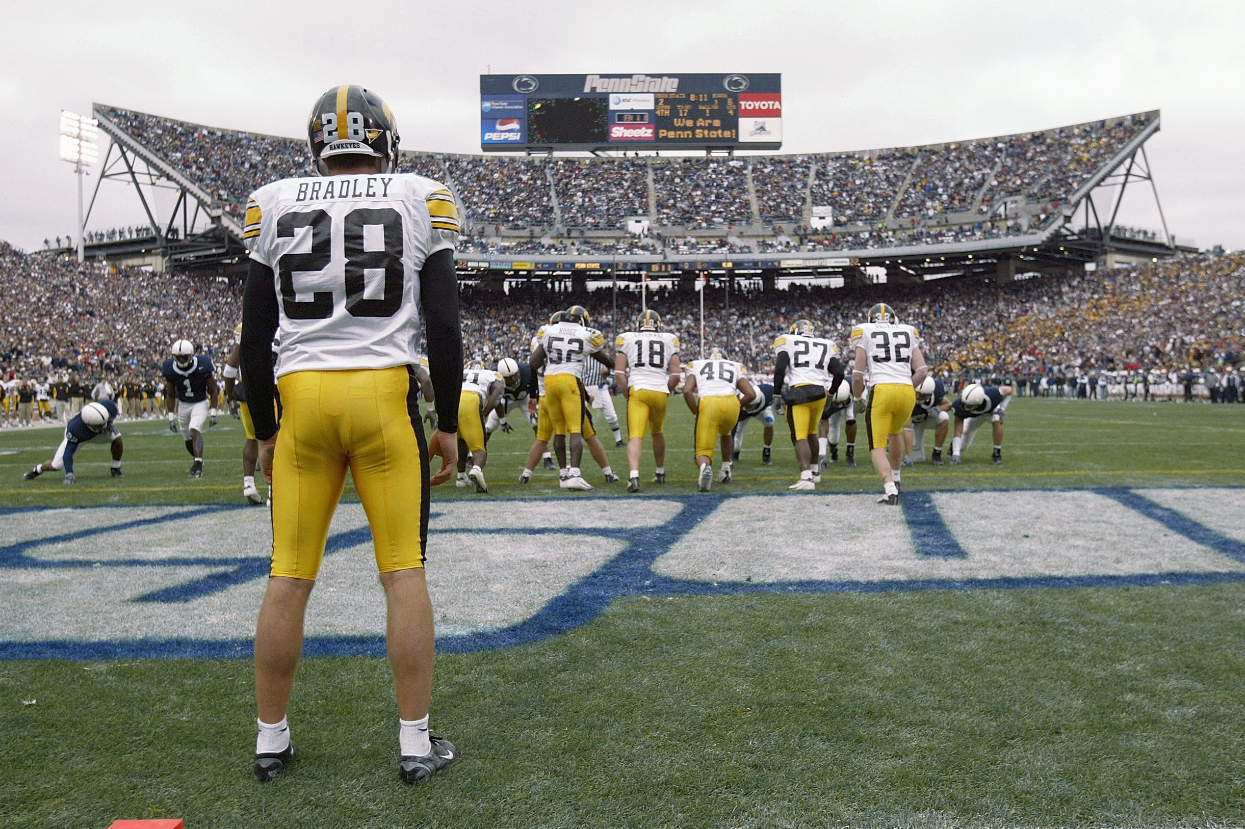 Classic Big Ten Football: Iowa at Penn State, 2004