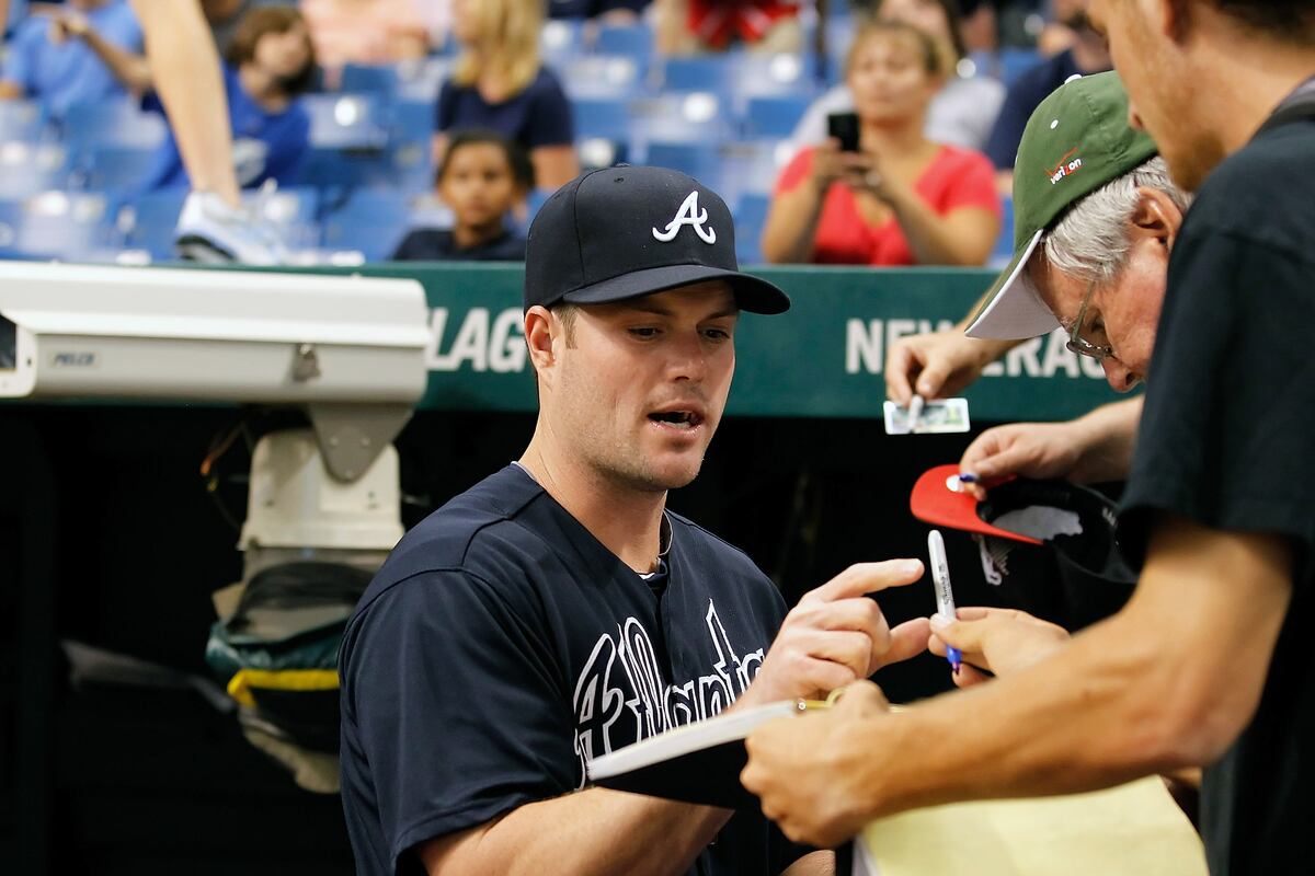 Atlanta Braves Matt Diaz Deserves More Starts in Left Field News