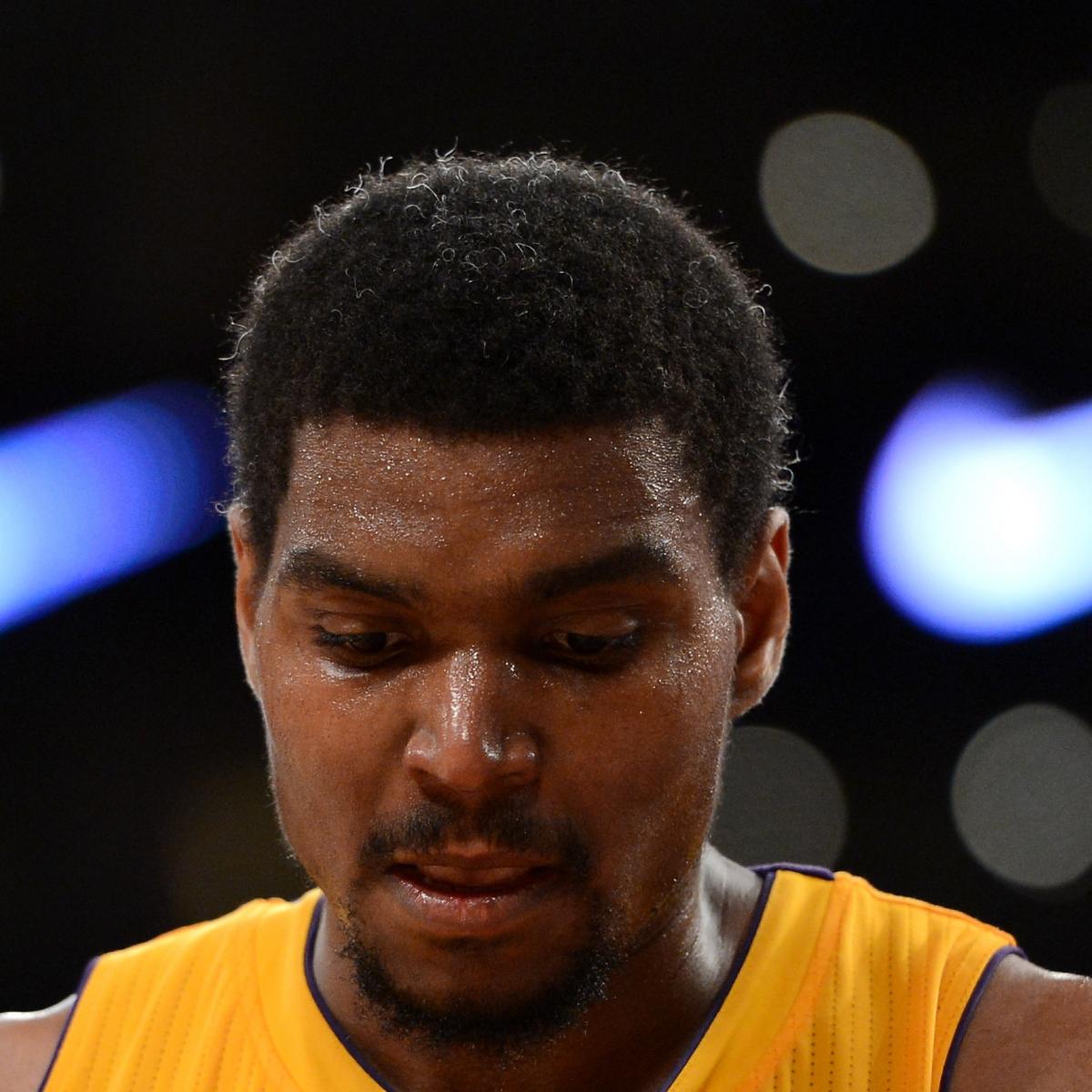 Los Angeles Lakers Andrew Bynum's Future with the Lakers Is Up in the