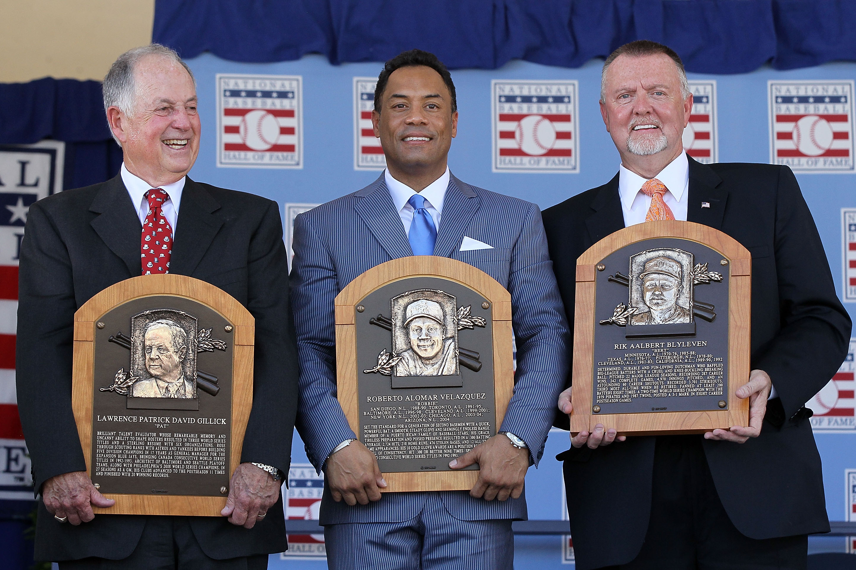 Roberto Alomar and Bert Blyleven elected to Baseball Hall of Fame