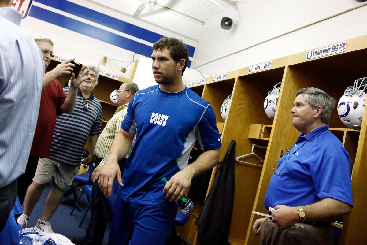 Latest Contract Updates on NFL's Biggest Unsigned Rookies News