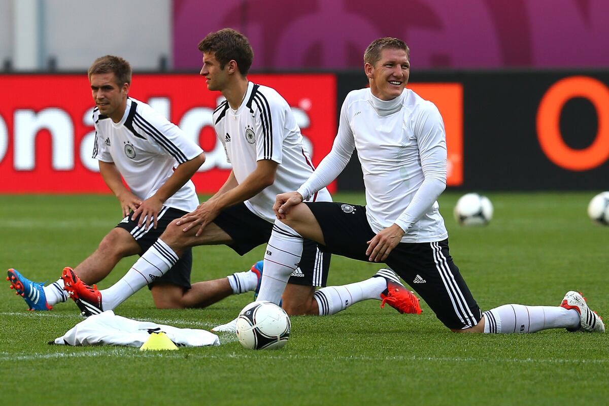 Euro Championship 2012 Groups That Will Steal the Show News, Scores