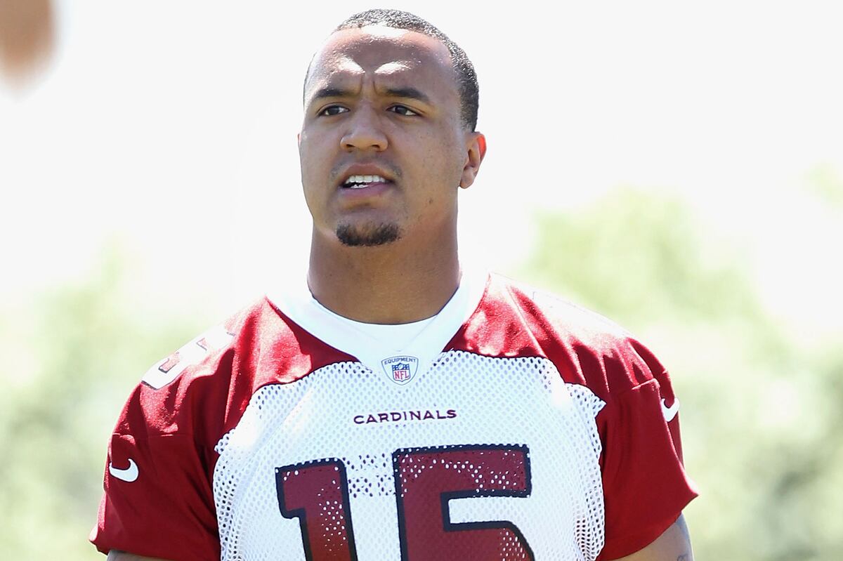 Arizona Cardinals Sign 1stRound Pick Michael Floyd to 5Year Deal