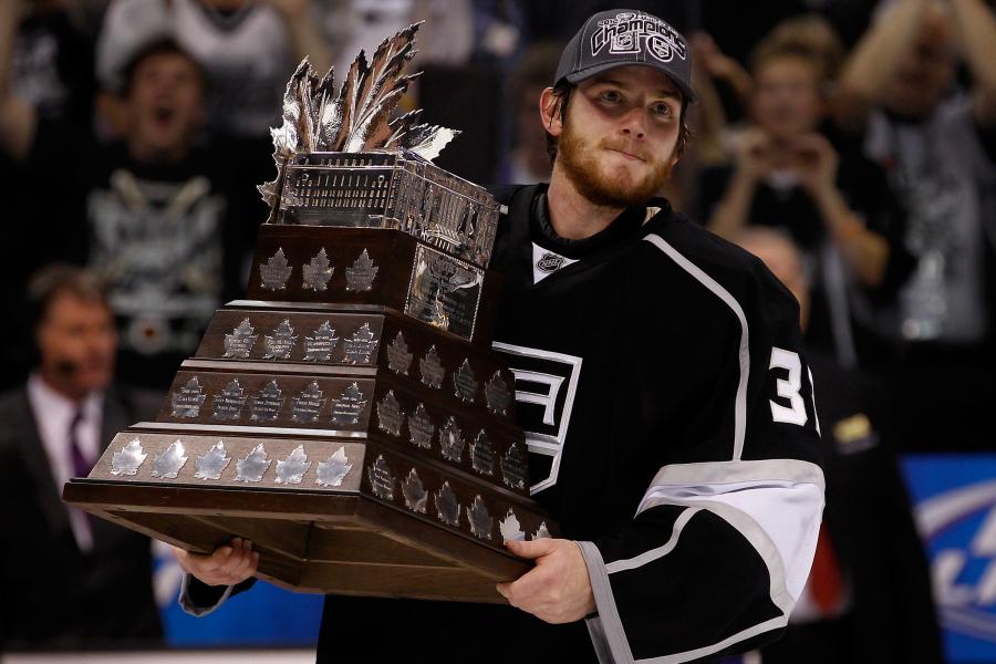 NHL: Hamden celebrates Stanley Cup win by Jonathan Quick (video)