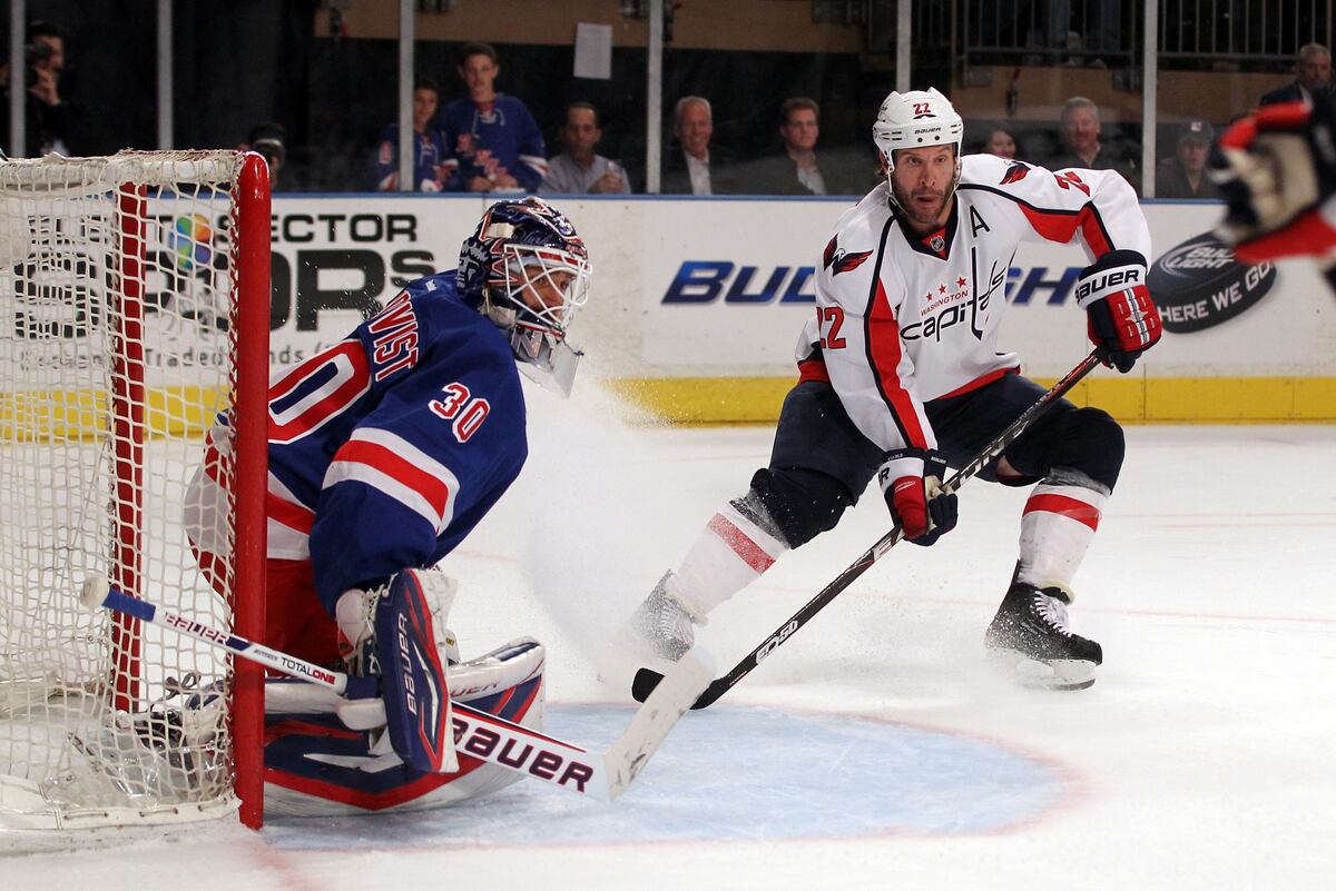 nhl  agents clubs   overspend  summer news scores