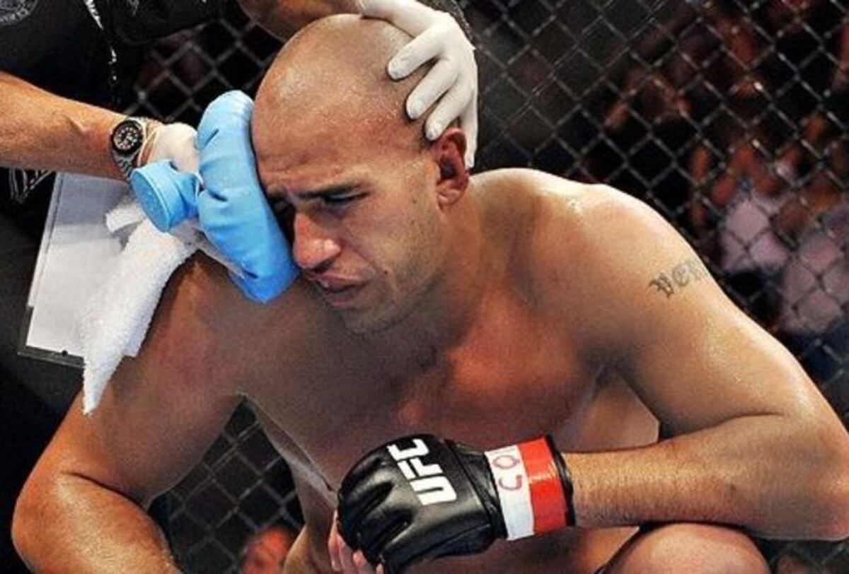 10 Ufc Fighters That Need To Worry About Their Jobs Bleacher Report Latest News Videos And Highlights
