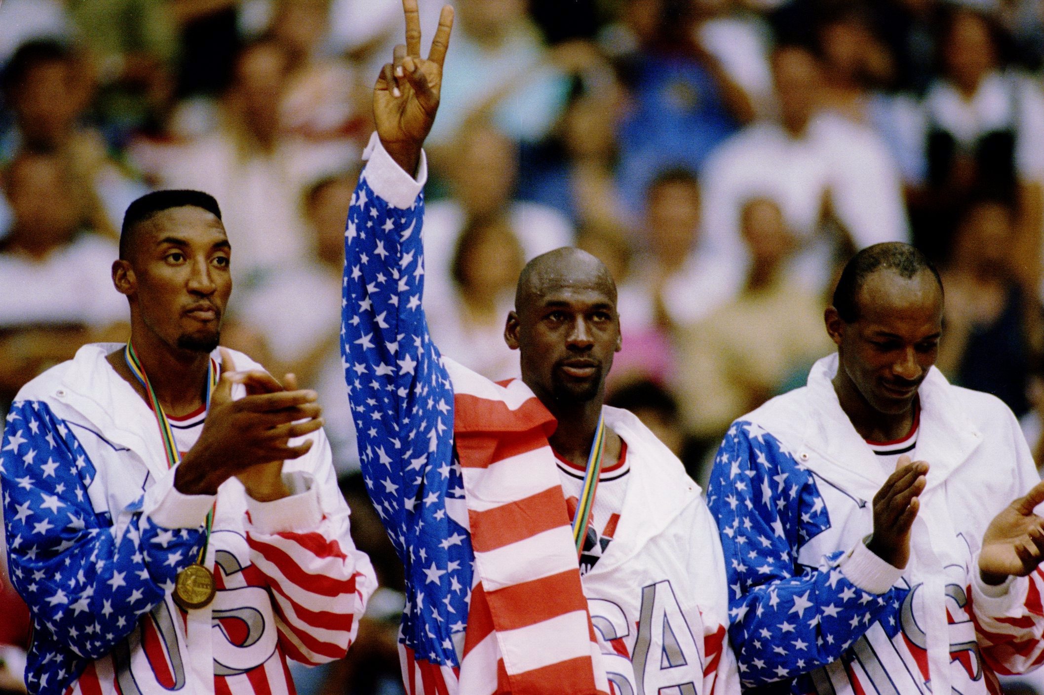 Dream Team' documentary celebrates 20th anniversary of 1992 gold medal team  - The Washington Post