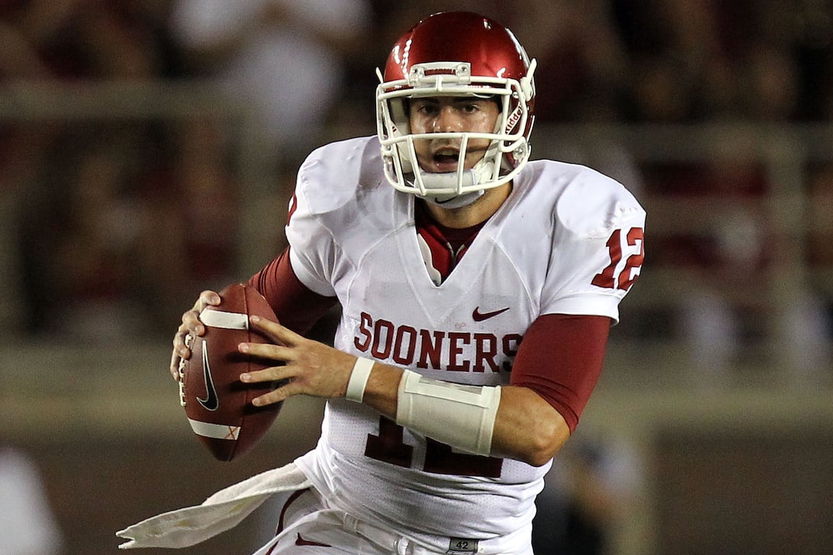 College Football 2012 Landry Jones vs. Geno Smith, Who's the Better
