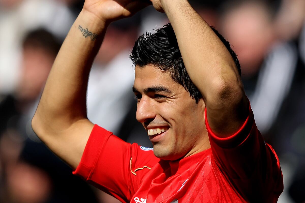 Liverpool Transfer News: Klaas Jan Huntelaar to Replace Luis Suarez