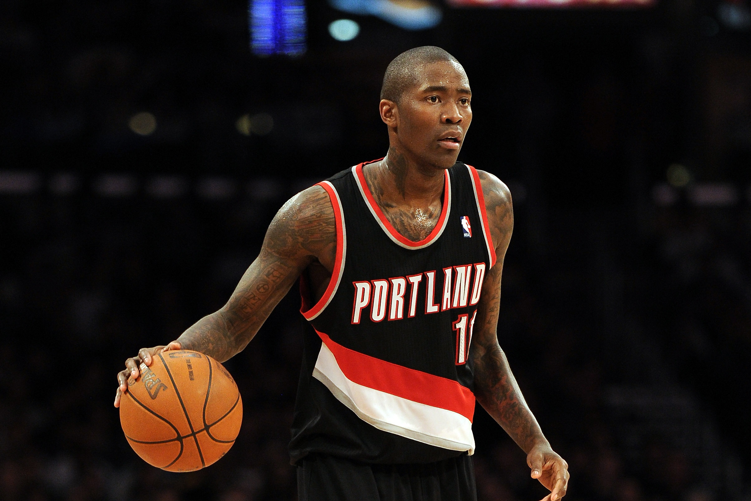 Trail Blazers make free agent offer to guard Jamal Crawford 