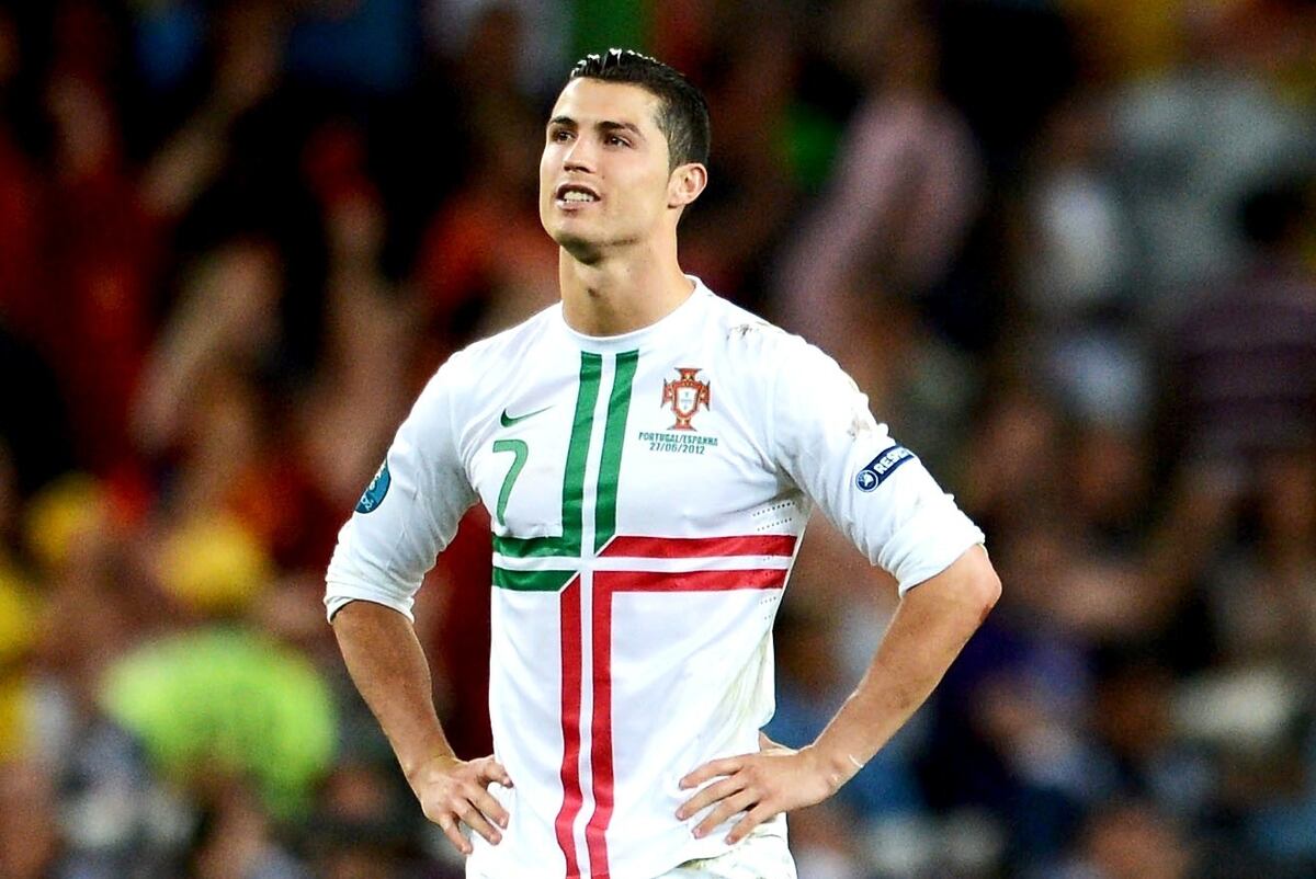Portugal vs. Spain Euro 2012: 5 Most to Blame for Portugal ...