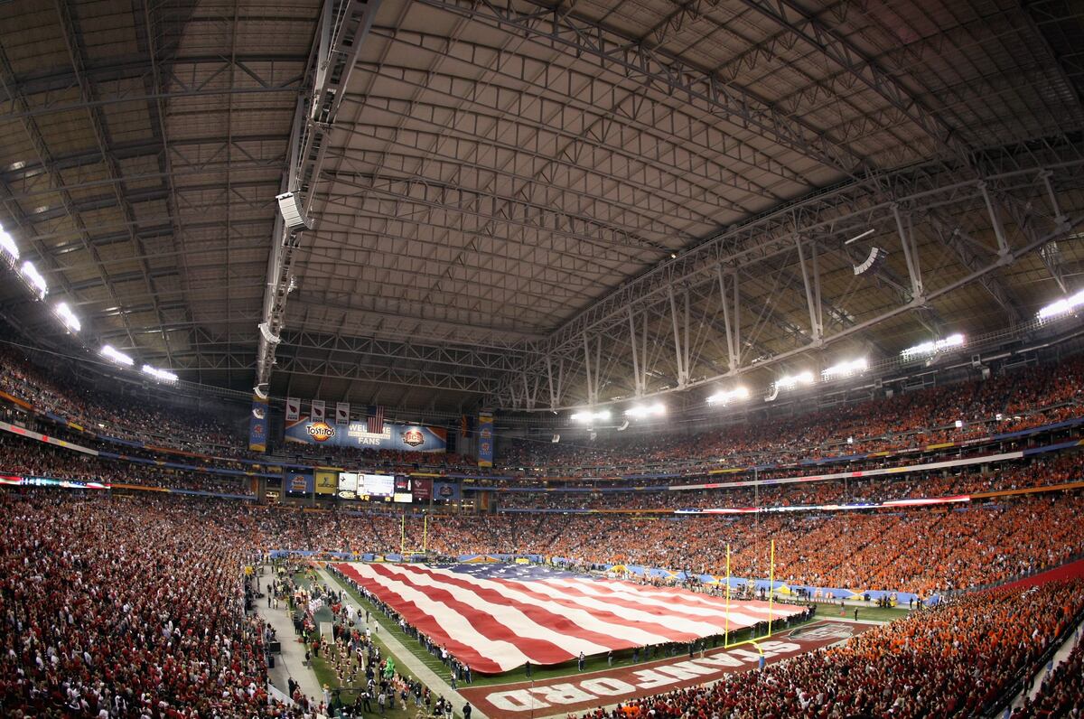 6 Crazy Innovations That Would Get More People into NFL Stadiums News