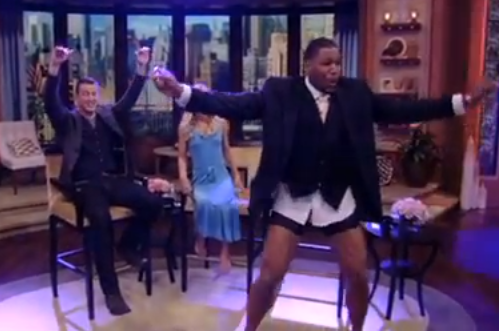 Michael Strahan Video: Watch Giants Legend Strip Tease on Live with