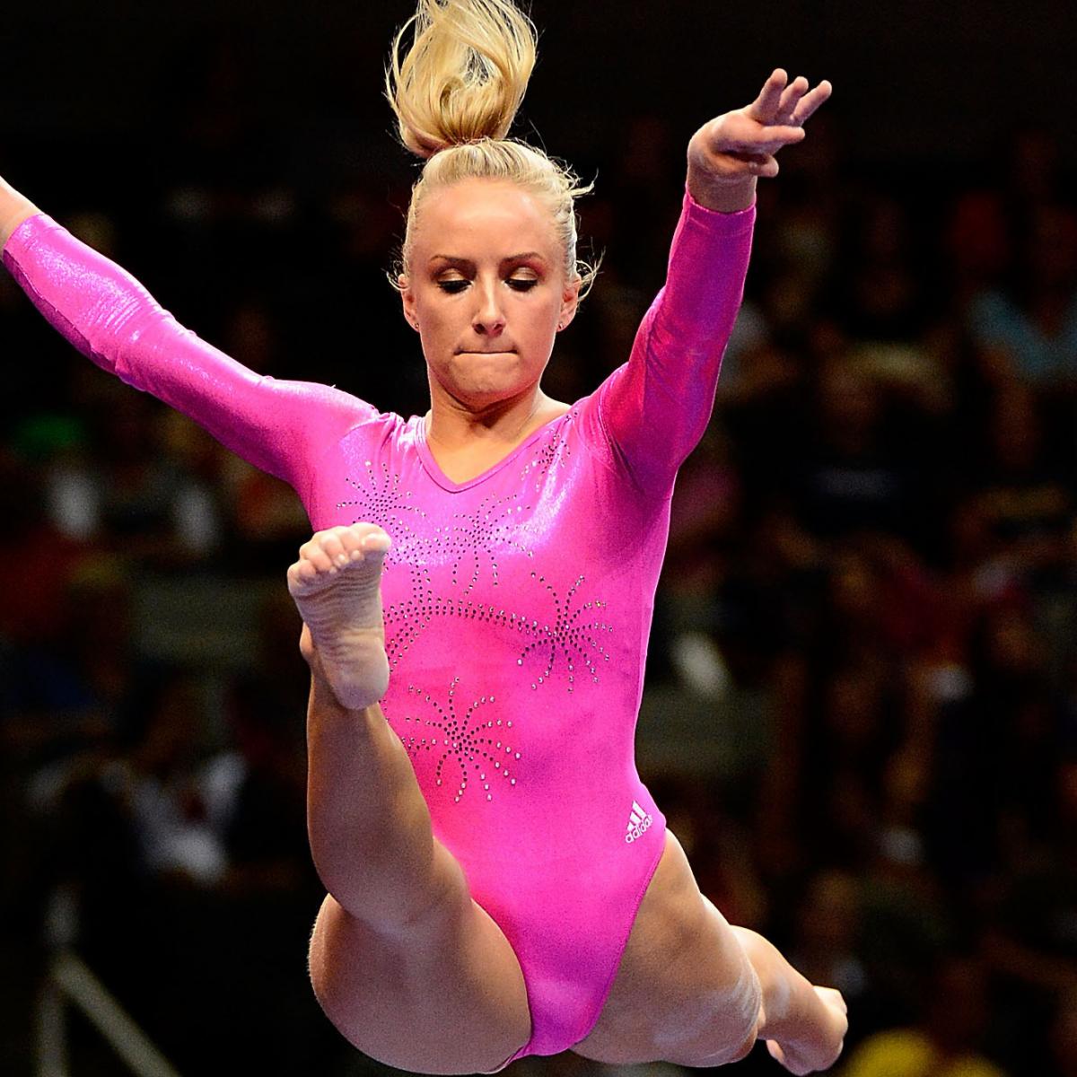 Us Olympic Women S Gymnastics Team Say Goodbye To Nastia
