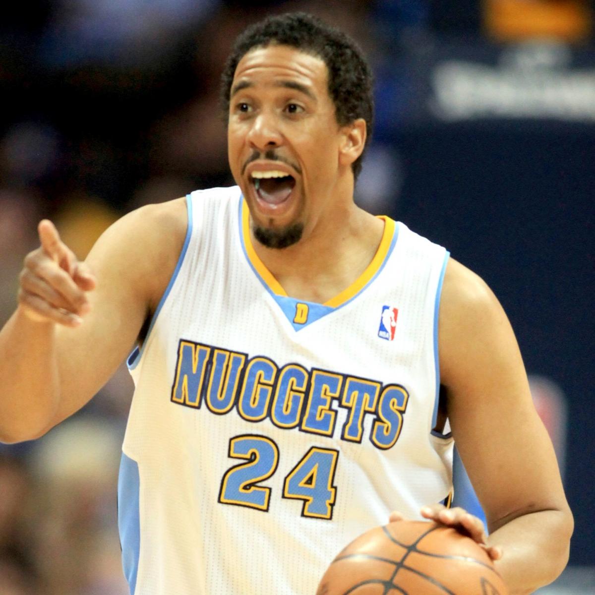 Denver Nuggets agree to sign G Andre Miller to 3-year contract 